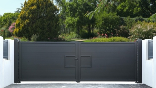 Portail battant Miroiterie Aluminium Delmas